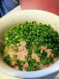 DIY美食-韭菜肉饺子做法图解3)