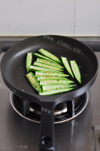美味秋葵大排饭做法图解10)