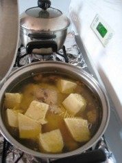 美味的冻豆腐炖鸡做法图解3)