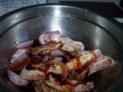 让人怀念的红酒鸡翅做法图解4)