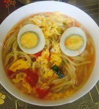 美味的蕃茄鸡蛋面