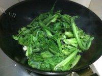 家常菜蒜茸油麦菜做法图解4)