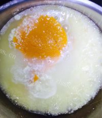 唇齿留香的小米南瓜粥做法图解3)