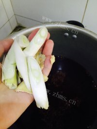 美味的酱牛肉做法图解15)