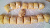 很有食欲的玫瑰花馒头做法图解5)