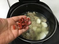 香气浓郁的山药羊肉汤做法图解6)
