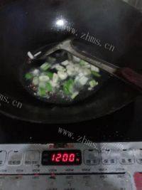 简易的炒花菜做法图解3)