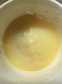 营养的鸡油五彩炒饭做法图解5)