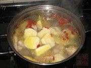 冬笋鸡汤做法图解3)