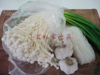 美味的蒜蓉粉丝金针菇做法图解1)