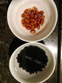 自制黑豆花生豆浆做法图解2)