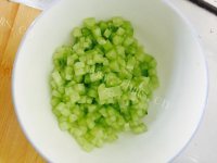 自制玉米沙拉做法图解3)