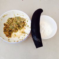 喷香的糖醋茄盒做法图解1)