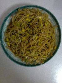 家常菜清炒黄豆芽
