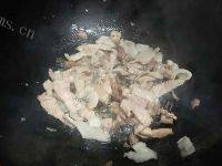 家常菜红萝卜炒肉片做法图解5)