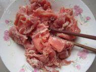 家常菜酸菜牛肉做法图解6)
