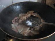 家常菜萝卜炒牛肉做法图解6)