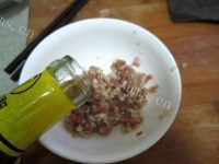 好吃的肉沫土豆饼做法图解3)