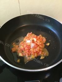 食欲满满的茄酱意粉做法图解12)