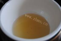 美味的草莓慕斯蛋糕做法图解4)