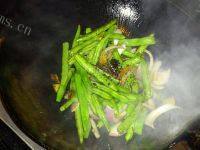 家常菜土豆烧豆角做法图解10)