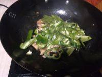 自制青椒炒肉做法图解5)
