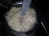 自己做的包菜炒面做法图解2)