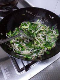 家常菜韭菜炒豆芽