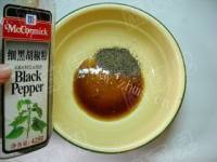 超好吃的金针菇双料烤肉包做法图解4)