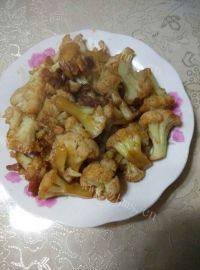 家常菜花菜炒肉丝