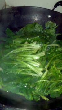 家常菜麻酱拌菠菜做法图解6)