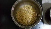 家常菜雪里蕻炒黄豆做法图解4)