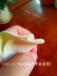 十分诱人的水饺做法图解6)