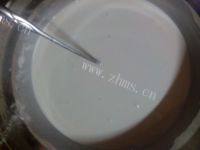 简易的豆沙糯米糍做法图解3)