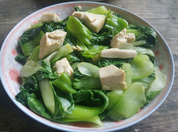 白菜青椒炒豆腐