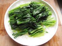简单的菠菜粉丝做法图解10)