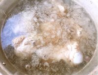 美味的剔骨肉蘸酱做法图解4)