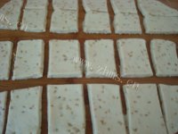 芝麻咸酥小饼做法图解7)