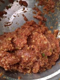 色香味浓的灌汤包做法图解1)