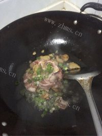 五味俱全的香菇炒肉片做法图解6)