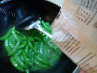 家常菜蒜香甜豆做法图解4)