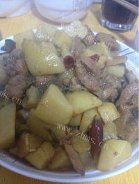 家有大厨之鸡肉炖土豆
