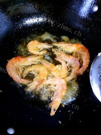 美味的香酥虾做法图解5)