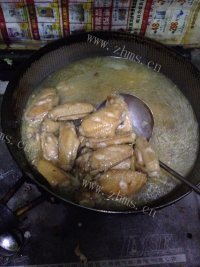美味营养的蚝油鸡翅做法图解5)