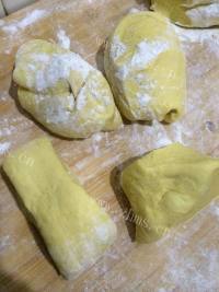 美味营养的南瓜馒头做法图解7)