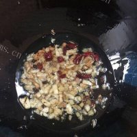 家常菜青椒豆干做法图解4)