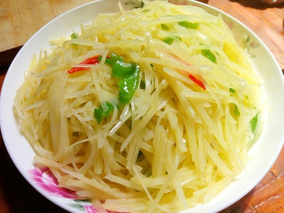 特下饭的酸辣土豆丝