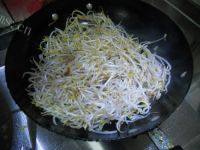 清炒豆芽做法图解6)