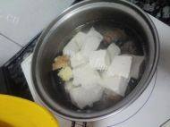 文蛤炖豆腐做法图解8)