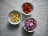 家常菜麻辣水煮肉片做法图解4)